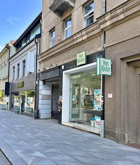 Mini Loft 1 Bd Apt By Hostlovers Kaunas Luaran gambar