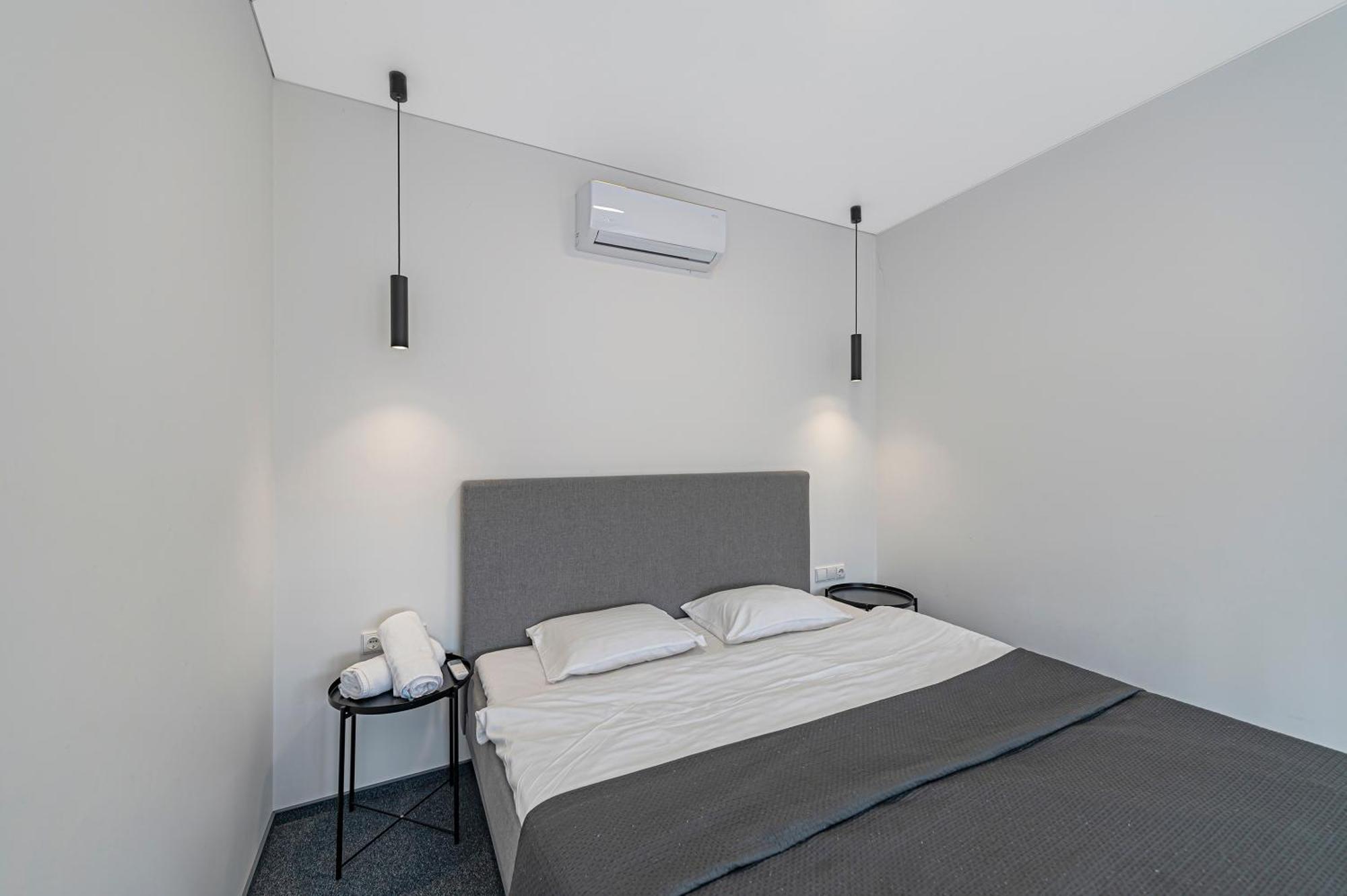 Mini Loft 1 Bd Apt By Hostlovers Kaunas Luaran gambar